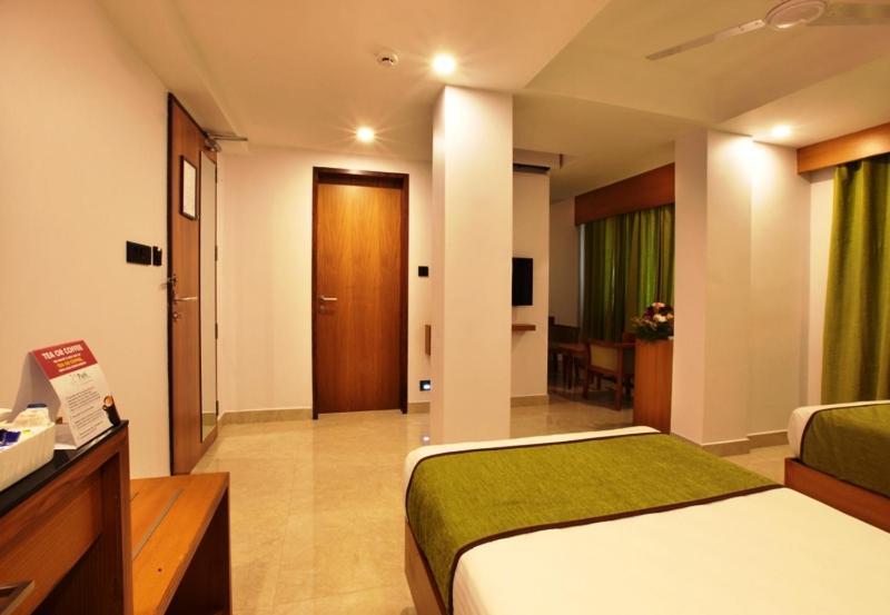 Hotel Park Residency Calicut Экстерьер фото