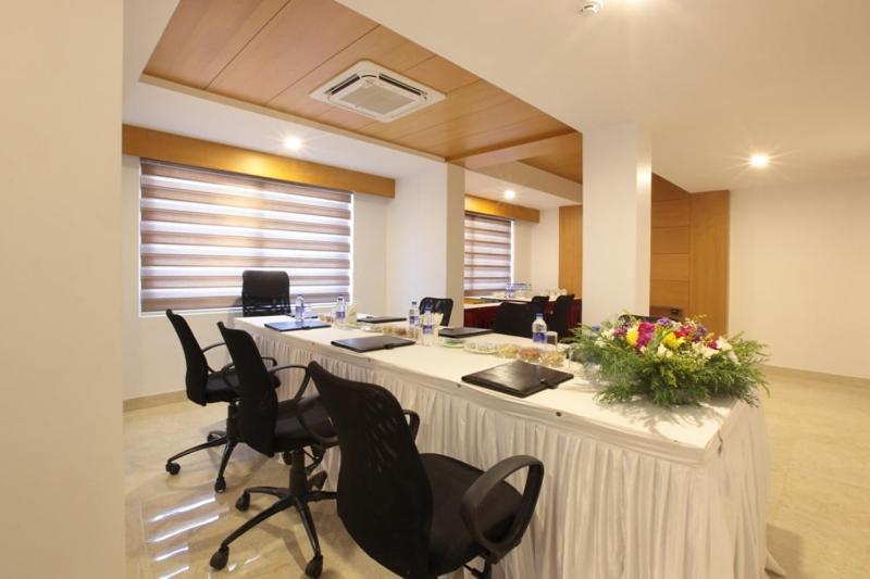 Hotel Park Residency Calicut Экстерьер фото